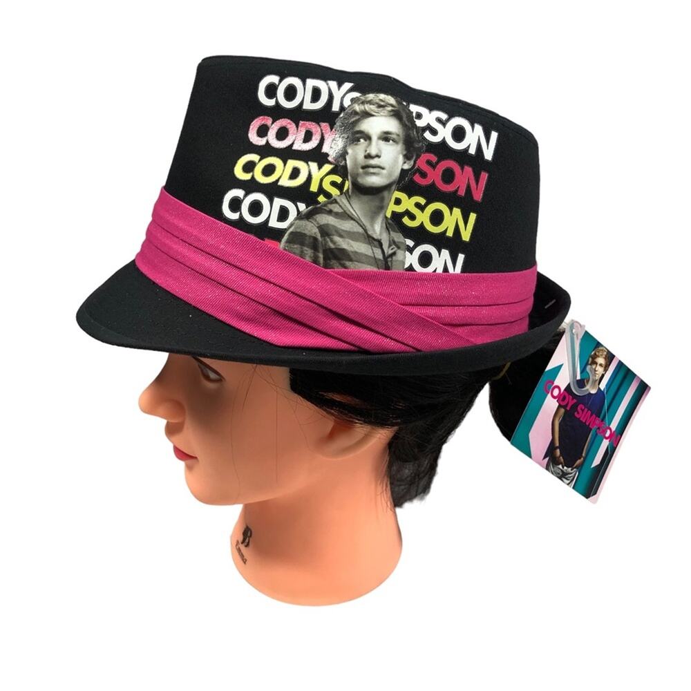 Cody Simpson NWT fedora - os